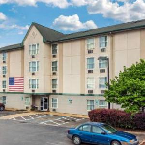 Rodeway Inn & Suites near Outlet Mall - Asheville Asheville